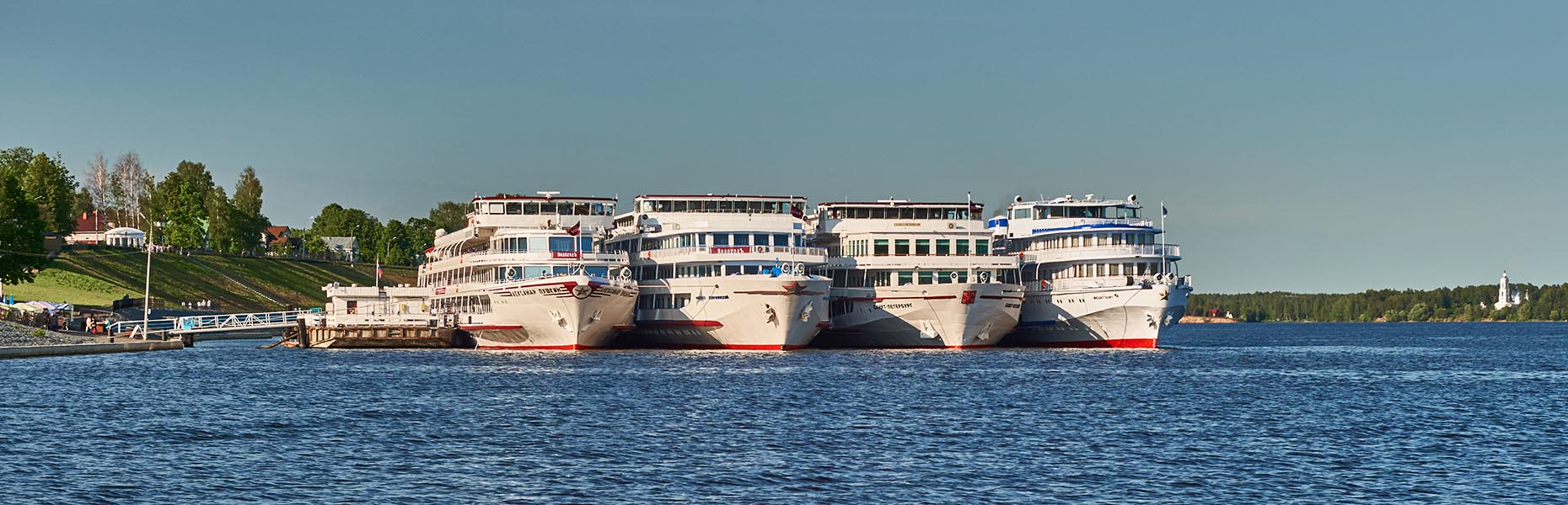 Немного про историю речных круизов...