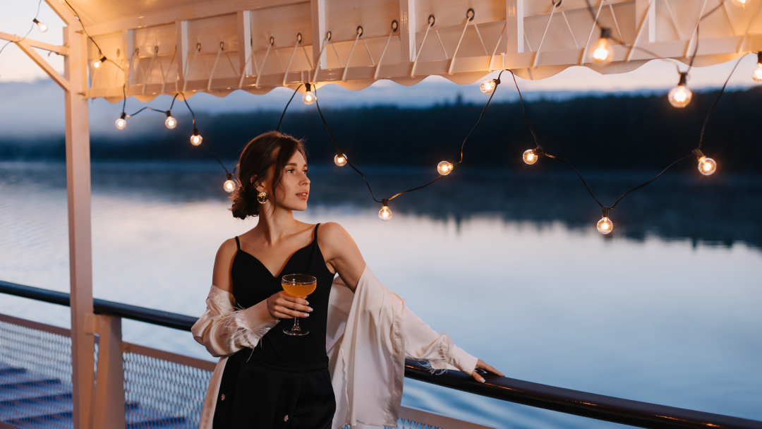 Тент на солнечной палубе