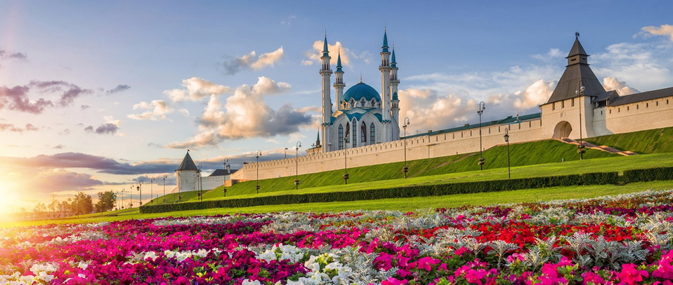 Самые красивые достопримечательности и культурно-исторические места России