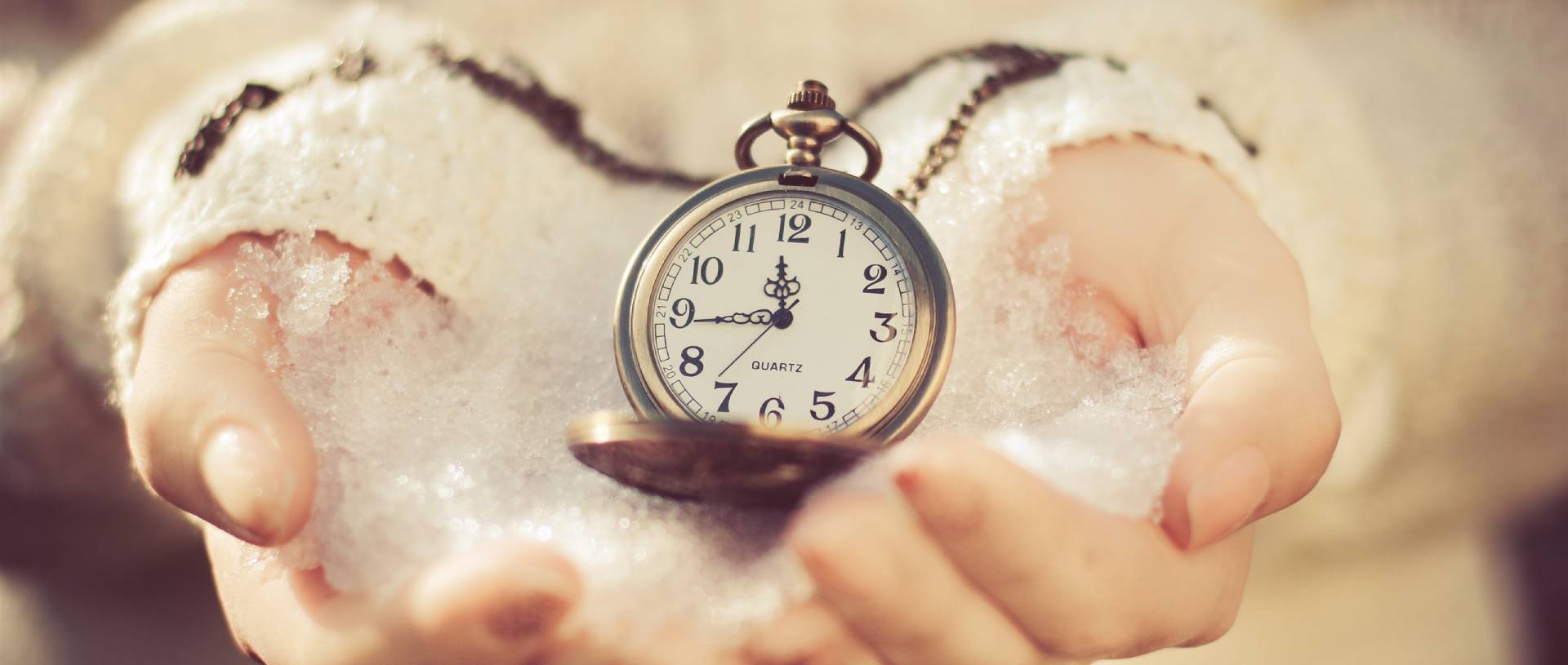 Переход отделов продаж на «зимний» график работы с 30 октября 2023 года