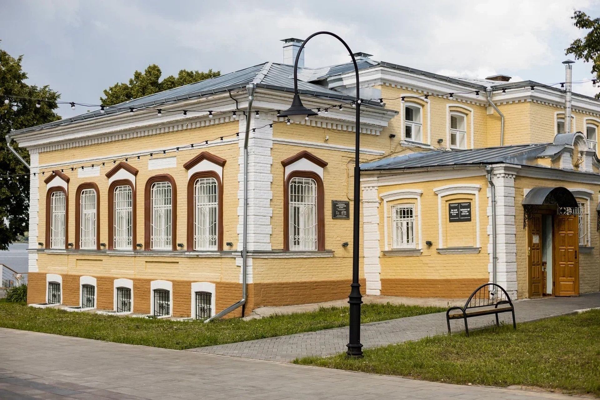 Пешеходная экскурсия по Мариинскому Посаду с посещением Музея купеческого и мещанского быта, 1,5 часа