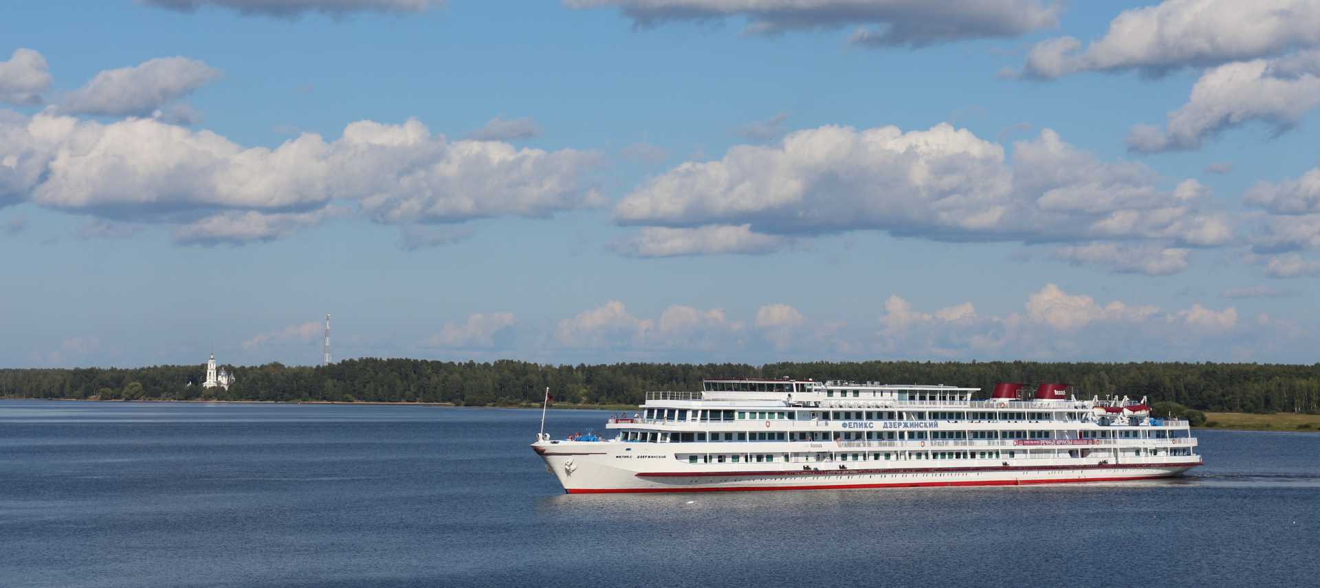 Флот компании пополнился теплоходом «Феликс Дзержинский»