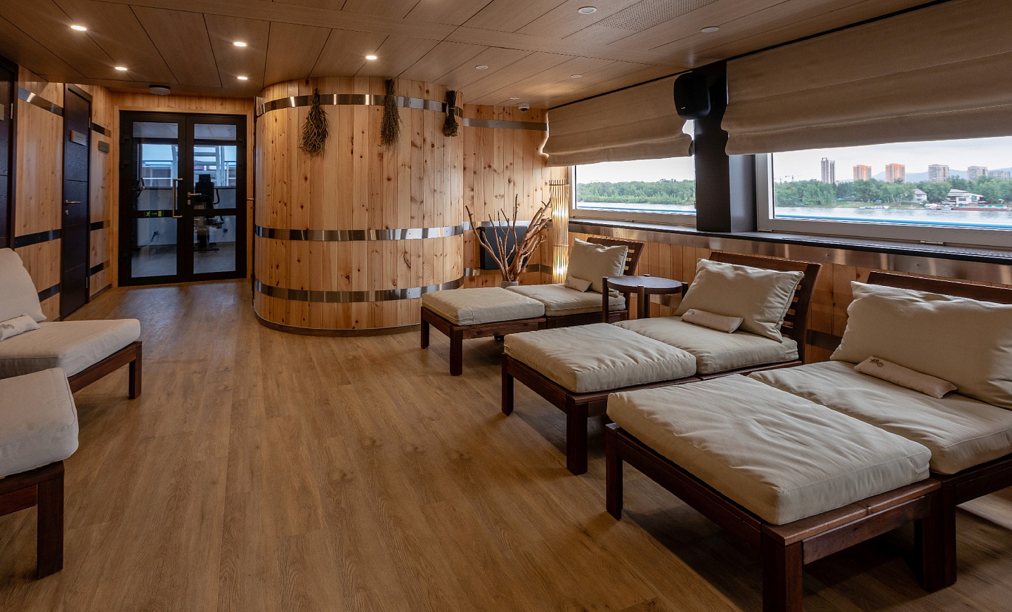 SPA-зона c фито-баром