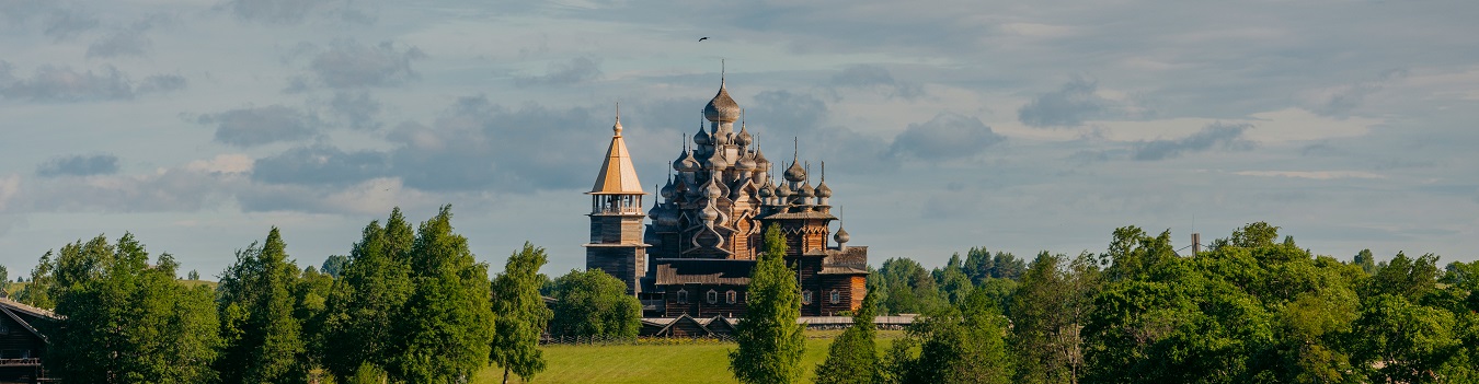 Красивые и интересные места в России для путешествий