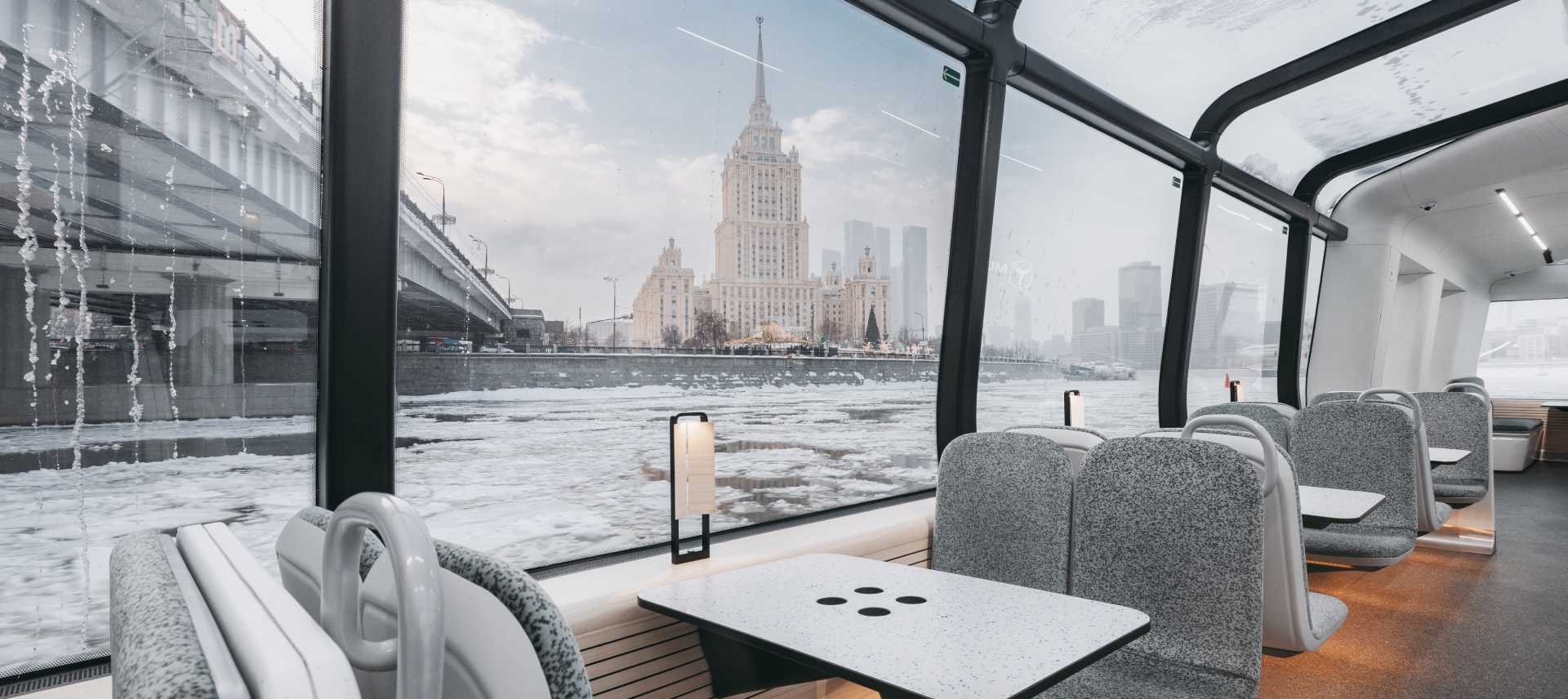 Среди льдов на электросудне: первые результаты зимней навигации на Москве-реке