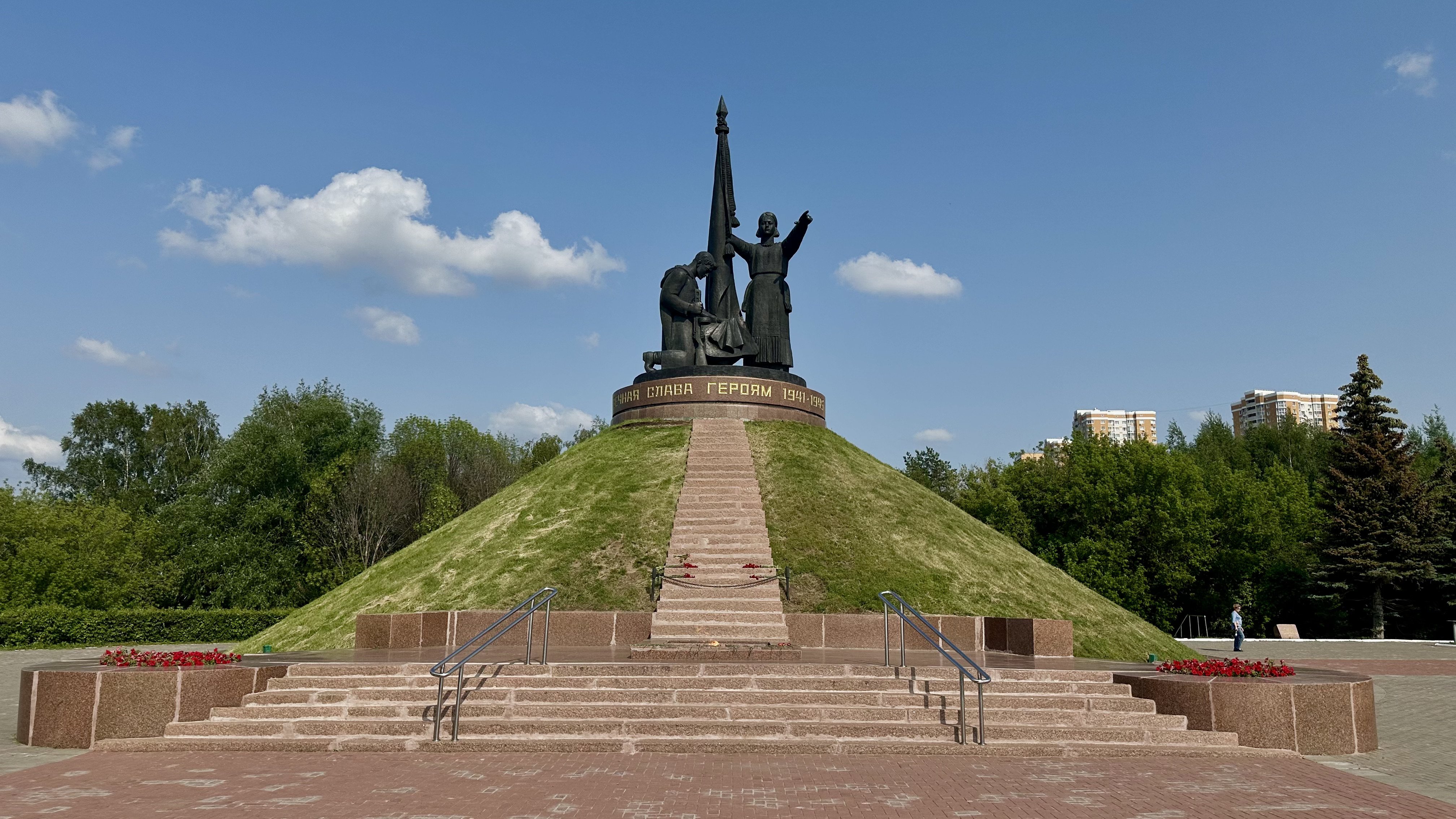 Автобусно-пешеходная экскурсия «Знакомьтесь, Чебоксары — Шупашкар — Веда Суар» с посещением Чувашского национального музея
