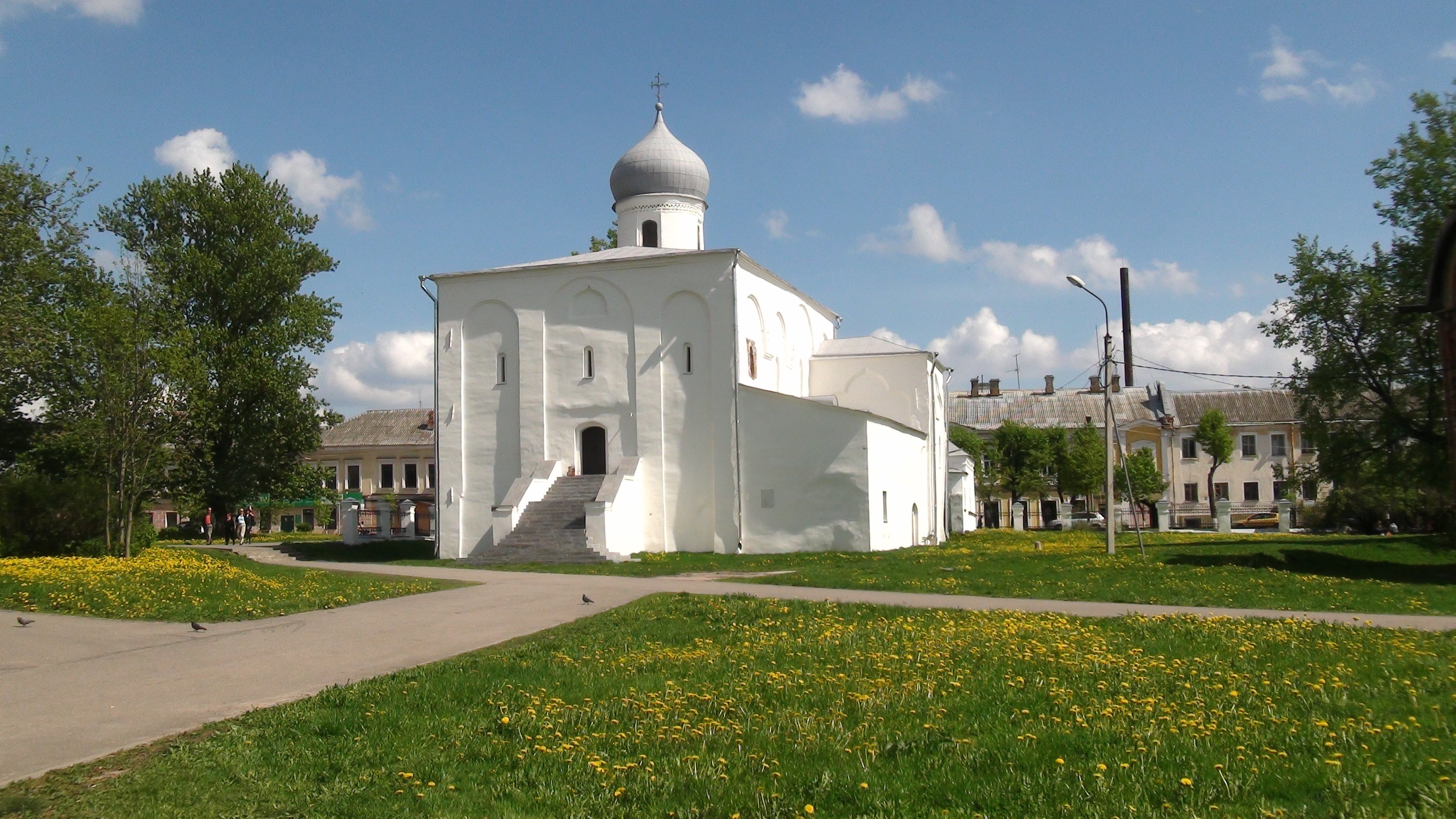 Двухдневная экскурсия «Старая Ладога — Великий Новгород — Псков — Санкт-Петербург» (3-местное размещение)