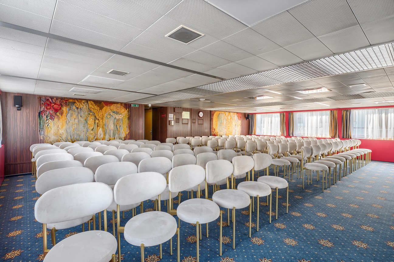 Конференц-зал