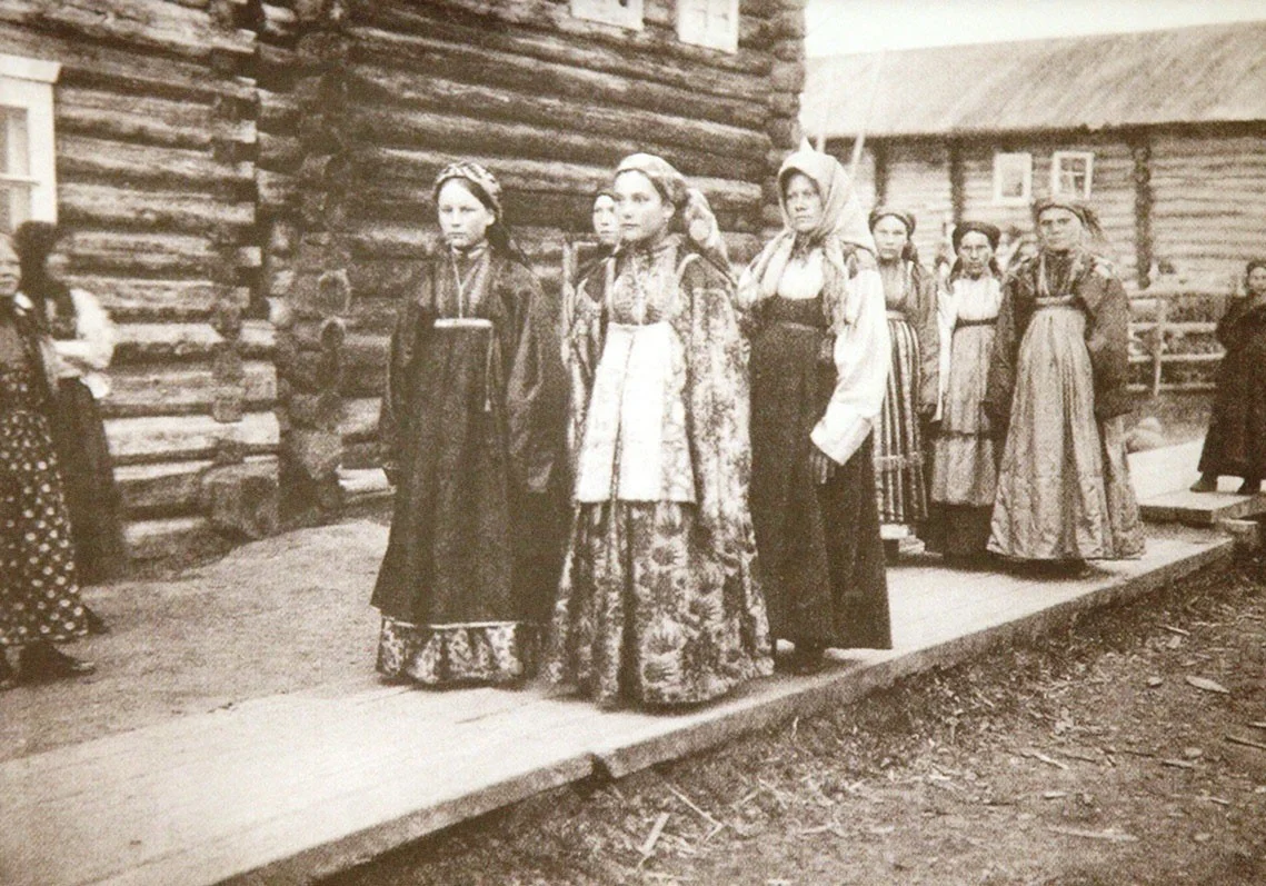 Утюг, кукушка и золотое шитье. С «Водоходом» – в историю городов России