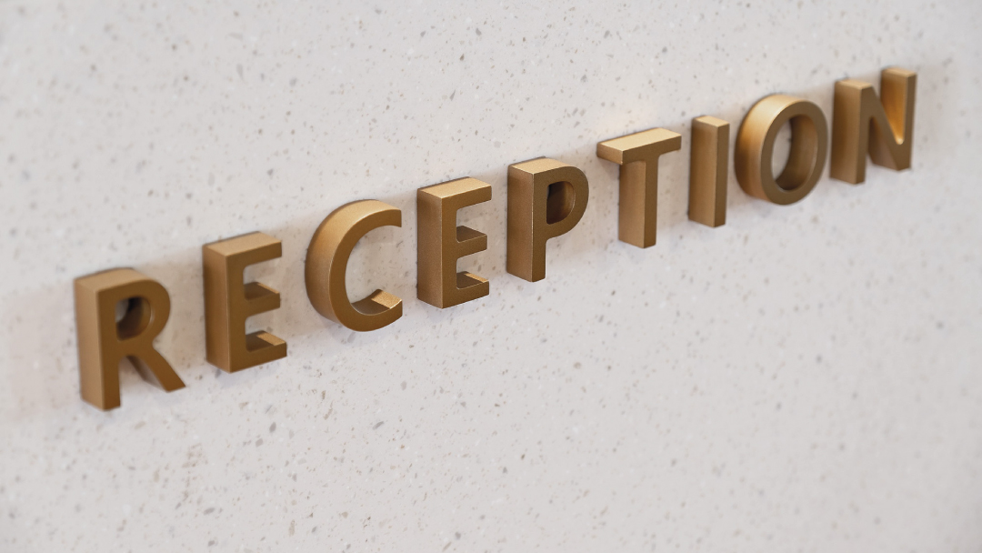 При обнаружении симптомов особо опасных заболеваний