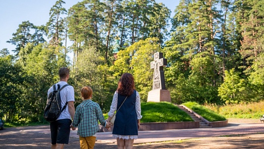 Святые обители