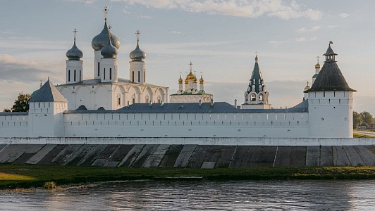 Путешествие в обитель святого Макария 